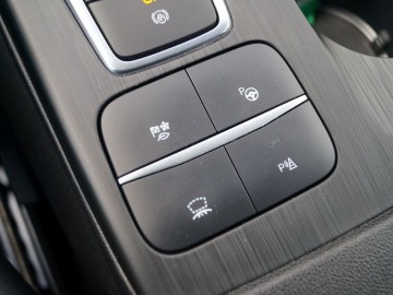 Ford Kuga ST-Line 2,5 Plug-In Hybrid 225 KM e-CVT &ndash; Udane połączenie