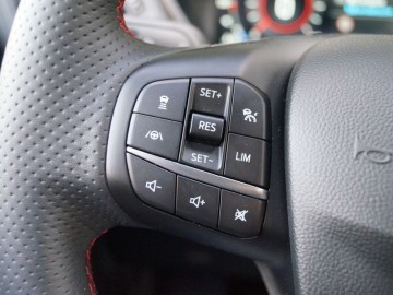 Ford Kuga ST-Line 2,5 Plug-In Hybrid 225 KM e-CVT &ndash; Udane połączenie