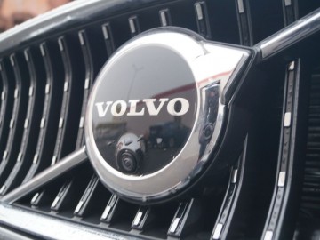 Volvo V90 Cross Country B5 AWD diesel Mild Hybrid 249 KM A/T - Prekursor