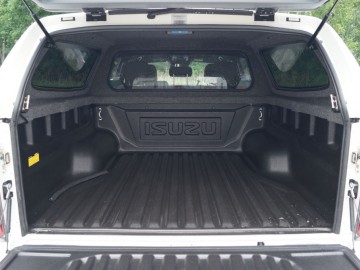 Isuzu D-Max LSE 1,9 DDI 163 KM 4x4 5A/T - Bezkonkurencyjny