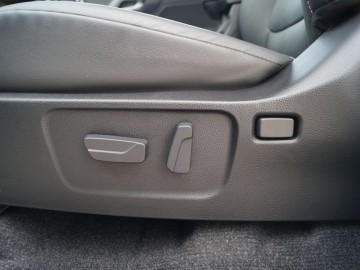 Isuzu D-Max LSE 1,9 DDI 163 KM 4x4 5A/T - Bezkonkurencyjny
