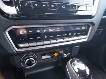 Isuzu D-Max LSE 1,9 DDI 163 KM 4x4 5A/T - Bezkonkurencyjny
