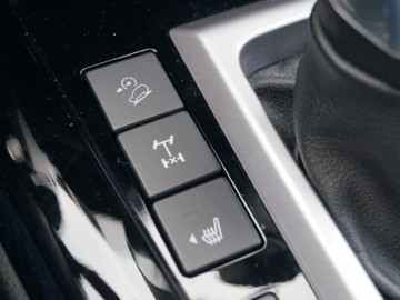 Isuzu D-Max LSE 1,9 DDI 163 KM 4x4 5A/T - Bezkonkurencyjny