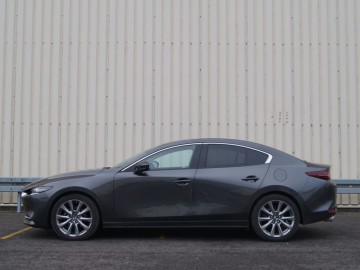 Mazda 3 SkyActiv - G 150 KM A/T &ndash; W dobrym kierunku