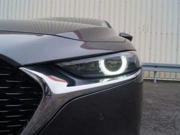 Mazda 3 SkyActiv - G 150 KM A/T &ndash; W dobrym kierunku