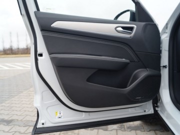 Renault Arkana 1,6 e-TECH 143 KM 6M/T &ndash; Nie tylko atrakcyjność