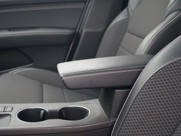 Renault Arkana 1,6 e-TECH 143 KM 6M/T &ndash; Nie tylko atrakcyjność