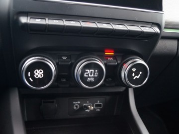 Renault Arkana 1,6 e-TECH 143 KM 6M/T &ndash; Nie tylko atrakcyjność