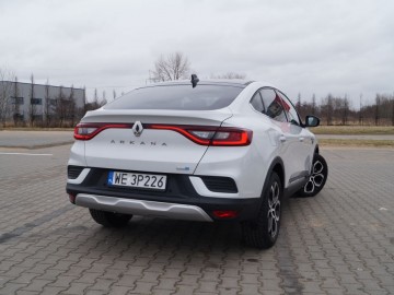 Renault Arkana 1,6 e-TECH 143 KM 6M/T &ndash; Nie tylko atrakcyjność