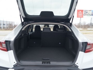 Renault Arkana 1,6 e-TECH 143 KM 6M/T &ndash; Nie tylko atrakcyjność