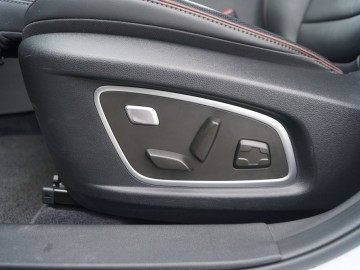Renault Koleos Blue 2.0 dCi 185 X-tronic Initiale Paris &ndash; Francuski pomysł na SUV-a z dieslem