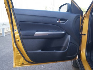 Suzuki Vitara Strong Hybrid 2WD 1.5 116 KM &ndash; Delikatne wejście