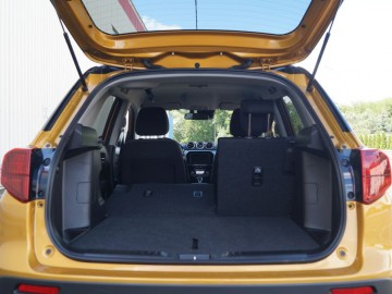 Suzuki Vitara Strong Hybrid 2WD 1.5 116 KM &ndash; Delikatne wejście