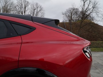 Ford Mustang Mach-E4X AWD Premium 98 kWh &ndash; Kto by przypuszczał?&nbsp;