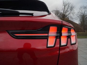 Ford Mustang Mach-E4X AWD Premium 98 kWh &ndash; Kto by przypuszczał?&nbsp;