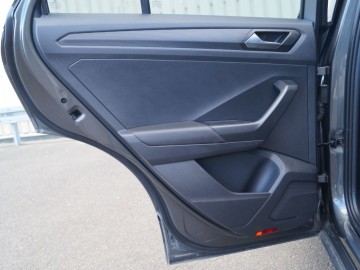 Volkswagen T-Roc 1.5 TSI Style 150 KM &ndash; Rodzinne dylematy