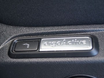 Volkswagen T-Roc 1.5 TSI Style 150 KM &ndash; Rodzinne dylematy
