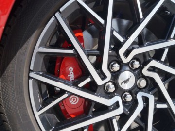  Ford Mustang Mach-E GT AWD 487 KM 98 kWh &ndash; Konie z prądem
