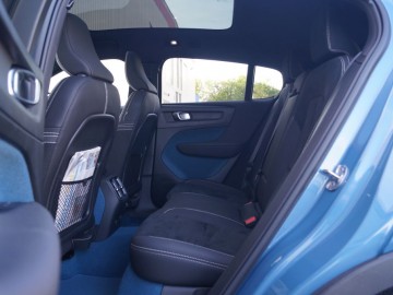  Volvo C40 Recharge P8 AWD 408 KM &ndash; Niepozorny...