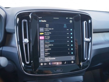  Volvo C40 Recharge P8 AWD 408 KM &ndash; Niepozorny...