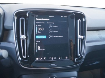  Volvo C40 Recharge P8 AWD 408 KM &ndash; Niepozorny...