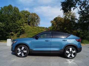  Volvo C40 Recharge P8 AWD 408 KM &ndash; Niepozorny...
