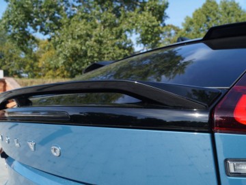 Volvo C40 Recharge P8 AWD 408 KM &ndash; Niepozorny...