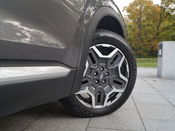 Hyundai Santa Fe 1.6 T-GDI PHEV 6AT 4WD Platinum 265 KM &ndash; Luksus po koreańsku
