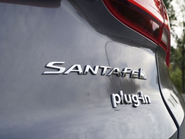 Hyundai Santa Fe 1.6 T-GDI PHEV 6AT 4WD Platinum 265 KM &ndash; Luksus po koreańsku