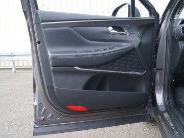 Hyundai Santa Fe 1.6 T-GDI PHEV 6AT 4WD Platinum 265 KM &ndash; Luksus po koreańsku