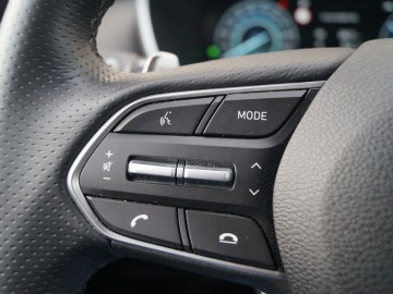 Hyundai Santa Fe 1.6 T-GDI PHEV 6AT 4WD Platinum 265 KM &ndash; Luksus po koreańsku