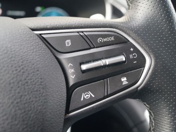 Hyundai Santa Fe 1.6 T-GDI PHEV 6AT 4WD Platinum 265 KM &ndash; Luksus po koreańsku