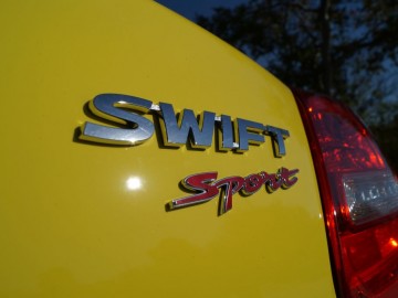 Suzuki Swift Sport 1.4 BoosterJet mild Hybrid 2WD 6MT 129 KM &ndash; Udany kompromis