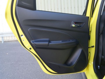 Suzuki Swift Sport 1.4 BoosterJet mild Hybrid 2WD 6MT 129 KM &ndash; Udany kompromis