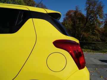 Suzuki Swift Sport 1.4 BoosterJet mild Hybrid 2WD 6MT 129 KM &ndash; Udany kompromis