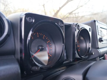 Suzuki Jimny 1,5 VVT AWD 5MT &ndash; Terenowy osiołek