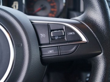 Suzuki Jimny 1,5 VVT AWD 5MT &ndash; Terenowy osiołek