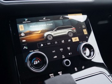 Range Rover Velar P400 R-Dynamic 400 KM &ndash; Udane połączenie sportu i luksusu?