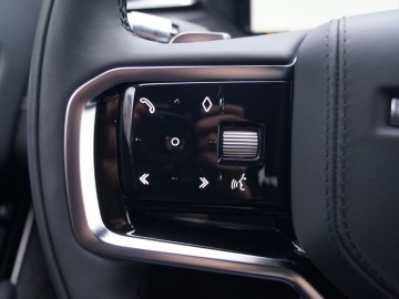 Range Rover Velar P400 R-Dynamic 400 KM &ndash; Udane połączenie sportu i luksusu?