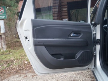 Dacia Jogger 1.0 TCe 110 KM &ndash; Auto z aspiracjami