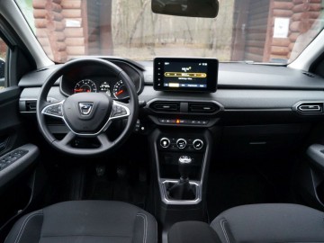 Dacia Jogger 1.0 TCe 110 KM &ndash; Auto z aspiracjami