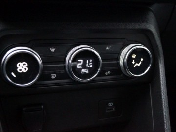 Dacia Jogger 1.0 TCe 110 KM &ndash; Auto z aspiracjami