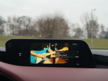 Mazda 3 2.0 e-Skyactiv X M Hybrid 186 KM &ndash; Prawdziwy lider