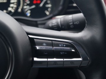 Mazda 3 2.0 e-Skyactiv X M Hybrid 186 KM &ndash; Prawdziwy lider
