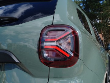 Dacia Duster 1.3 TCe 150 EDC Journey 150 KM &ndash; Nic dziwnego, że...