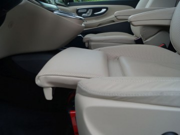 Mercedes EQV 300 Extra Long 204 KM &nbsp;&ndash; Czy to ma sens?
