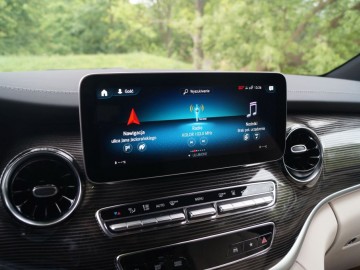 Mercedes EQV 300 Extra Long 204 KM &nbsp;&ndash; Czy to ma sens?