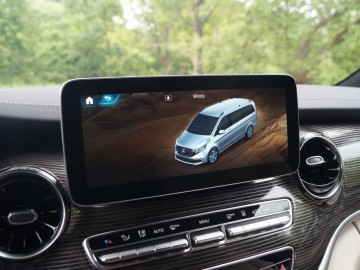 Mercedes EQV 300 Extra Long 204 KM &nbsp;&ndash; Czy to ma sens?