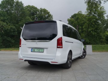Mercedes EQV 300 Extra Long 204 KM &nbsp;&ndash; Czy to ma sens?