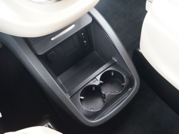 Mercedes EQV 300 Extra Long 204 KM &nbsp;&ndash; Czy to ma sens?